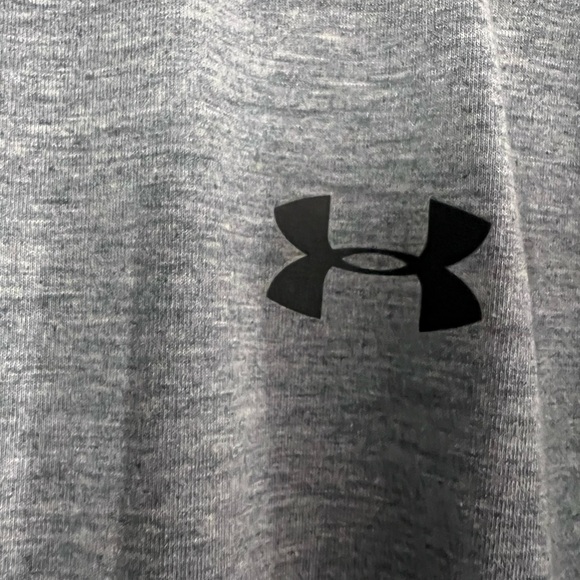 Under Armour Men's Heather Gray Short Sleeve Tee size S - Picture 2 of 4